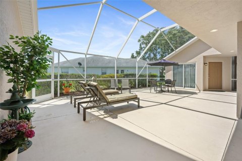 House in Summerfield, Florida 3 bedrooms, 156.63 sq.m. № 1618935 - photo 6