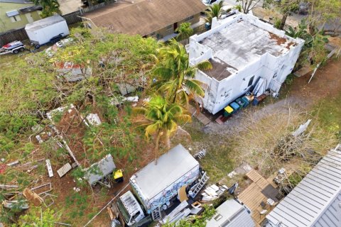 Immobilier commercial à vendre à Dania Beach, Floride: 123.37 m2 № 2031449 - photo 13