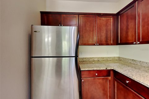 Casa en alquiler en Lake Mary, Florida, 2 dormitorios, 111.48 m2 № 1905768 - foto 5