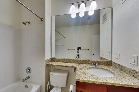 Casa en alquiler en Lake Mary, Florida, 2 dormitorios, 111.48 m2 № 1905768 - foto 13