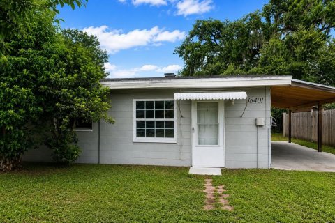 House in Dade City, Florida 2 bedrooms, 77.29 sq.m. № 2150671