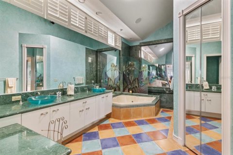 Casa en venta en Longboat Key, Florida, 3 dormitorios, 346.25 m2 № 1847219 - foto 26