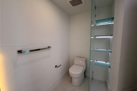 Condominio en alquiler en Sunrise, Florida, 3 dormitorios, 145.86 m2 № 2010794 - foto 25