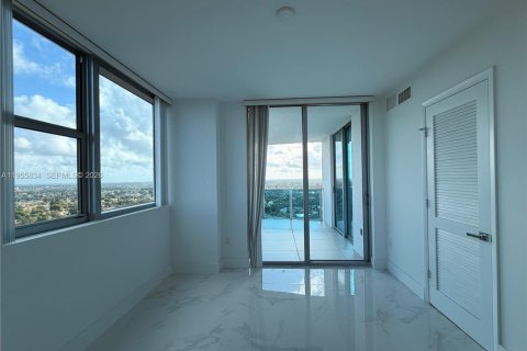 Condominio en alquiler en Sunrise, Florida, 3 dormitorios, 145.86 m2 № 2010794 - foto 5