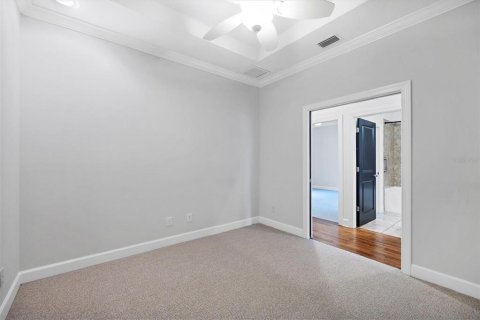 House in Sarasota, Florida 2 bedrooms, 152.27 sq.m. № 1784425 - photo 26