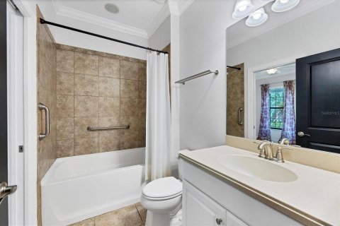 House in Sarasota, Florida 2 bedrooms, 152.27 sq.m. № 1784425 - photo 25