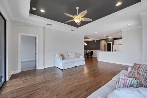 House in Sarasota, Florida 2 bedrooms, 152.27 sq.m. № 1784425 - photo 10