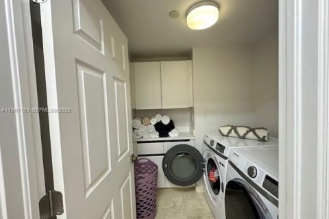 Снять в аренду кондоминиум в Авентура, Флорида 2 спальни, 169.08м2, № 2153574 - фото 6