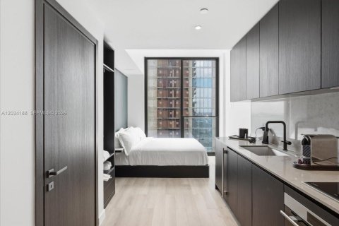 Studio à Condo à Miami, Floride № 2145808