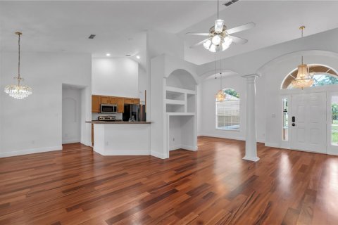 Villa ou maison à vendre à Clermont, Floride: 3 chambres, 180.79 m2 № 1786047 - photo 8
