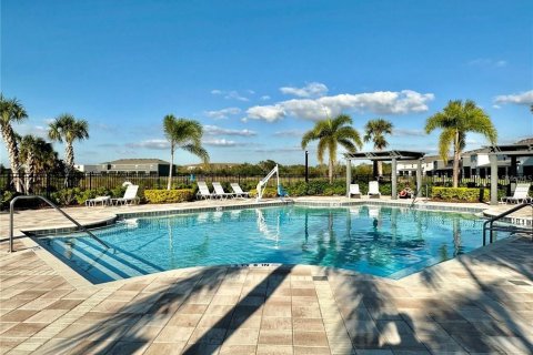 Adosado en venta en Sarasota, Florida, 3 dormitorios, 168.99 m2 № 1812747 - foto 19