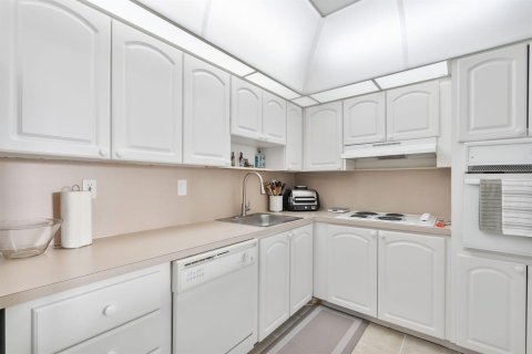 Copropriété à vendre à Sunny Isles Beach, Floride: 1 chambre, 93.37 m2 № 2260455 - photo 15