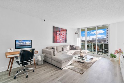 Copropriété à vendre à Sunny Isles Beach, Floride: 1 chambre, 93.37 m2 № 2260455 - photo 5