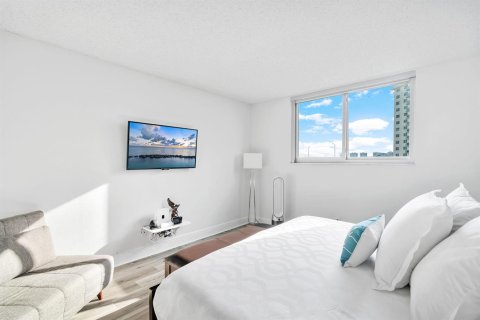 Copropriété à vendre à Sunny Isles Beach, Floride: 1 chambre, 93.37 m2 № 2260455 - photo 21