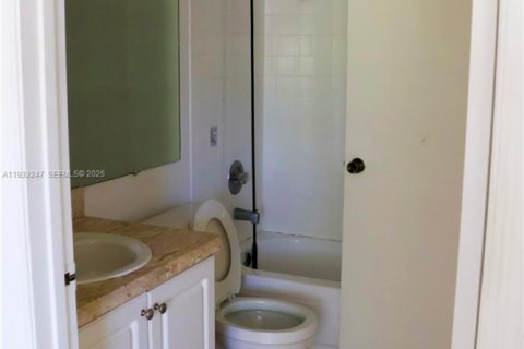 Снять в аренду кондоминиум в Майами, Флорида 2 спальни, 99.87м2, № 1991168 - фото 21