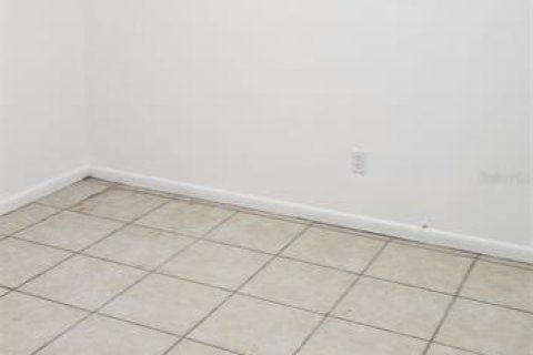 Commercial property in Tallahassee, Florida 8 bedrooms, 126.63 sq.m. № 1915434 - photo 12