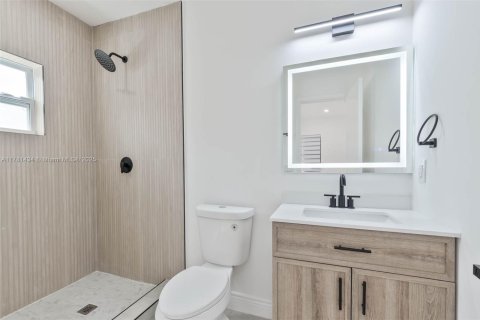 Casa en venta en Miami, Florida, 3 dormitorios, 109.81 m2 № 1935444 - foto 14