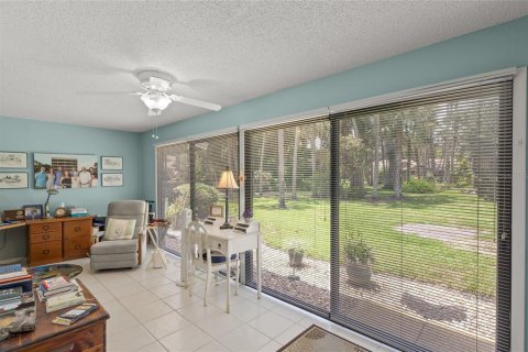 Villa ou maison à vendre à Sarasota, Floride: 2 chambres, 149.48 m2 № 2197699 - photo 16