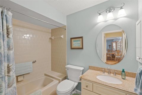 Villa ou maison à vendre à Sarasota, Floride: 2 chambres, 149.48 m2 № 2197699 - photo 30