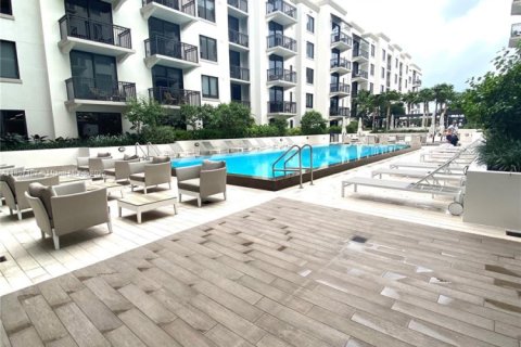 Condo in Coral Gables, Florida, 1 bedroom  № 1881596 - photo 5