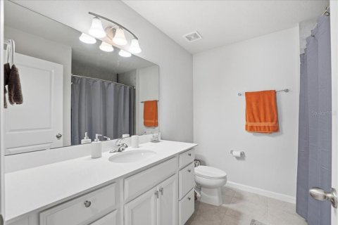 Villa ou maison à louer à Apopka, Floride: 3 chambres, 197.7 m2 № 2114294 - photo 12