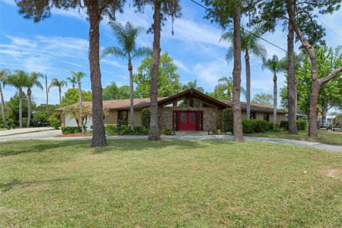 Casa en Crystal River, Florida 3 dormitorios, 207.36 m2 № 2211190