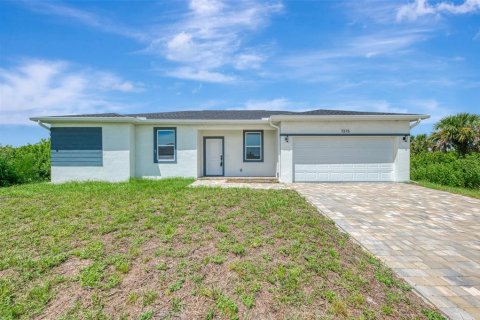 Villa ou maison à vendre à Port Charlotte, Floride: 4 chambres, 151.99 m2 № 1918345 - photo 3
