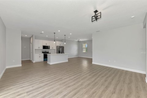 Villa ou maison à vendre à Port Charlotte, Floride: 4 chambres, 151.99 m2 № 1918345 - photo 20