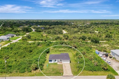 Villa ou maison à vendre à Port Charlotte, Floride: 4 chambres, 151.99 m2 № 1918345 - photo 2