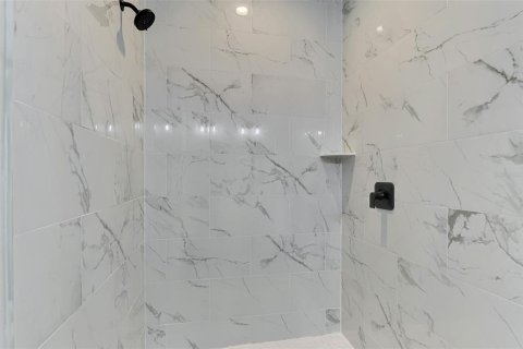 Villa ou maison à vendre à Port Charlotte, Floride: 4 chambres, 151.99 m2 № 1918345 - photo 27