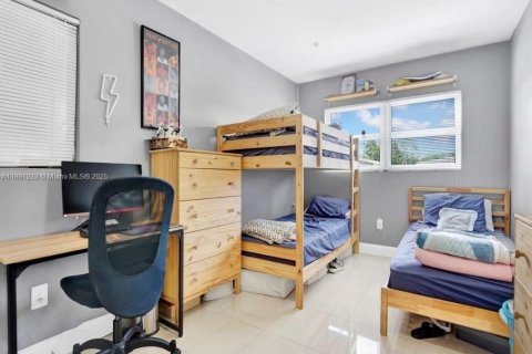 Villa ou maison à louer à Pembroke Pines, Floride: 3 chambres, 132.48 m2 № 1924488 - photo 8