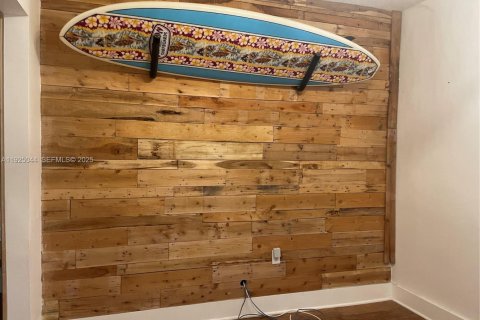 Villa ou maison à louer à Hialeah, Floride: 3 chambres, 111.48 m2 № 1983656 - photo 14