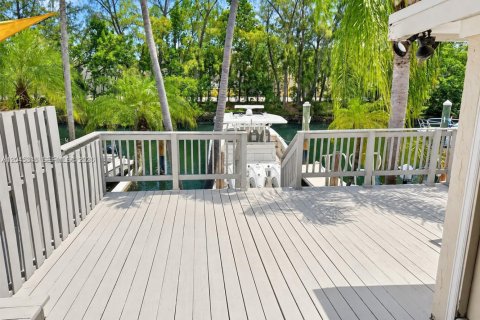Adosado en alquiler en North Miami Beach, Florida, 3 dormitorios, 179.86 m2 № 2269497 - foto 15