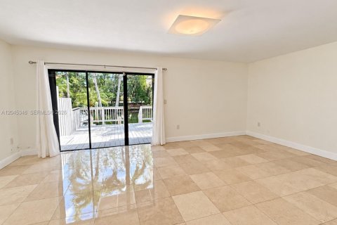 Adosado en alquiler en North Miami Beach, Florida, 3 dormitorios, 179.86 m2 № 2269497 - foto 14