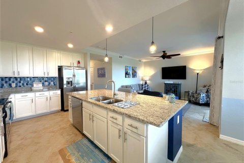 Condo in Punta Gorda, Florida, 2 bedrooms  № 1812997 - photo 8
