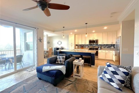 Condo in Punta Gorda, Florida, 2 bedrooms  № 1812997 - photo 10