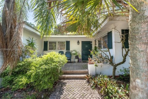 Villa ou maison à Boca Raton, Floride 4 chambres, 151.15 m2 № 2178699