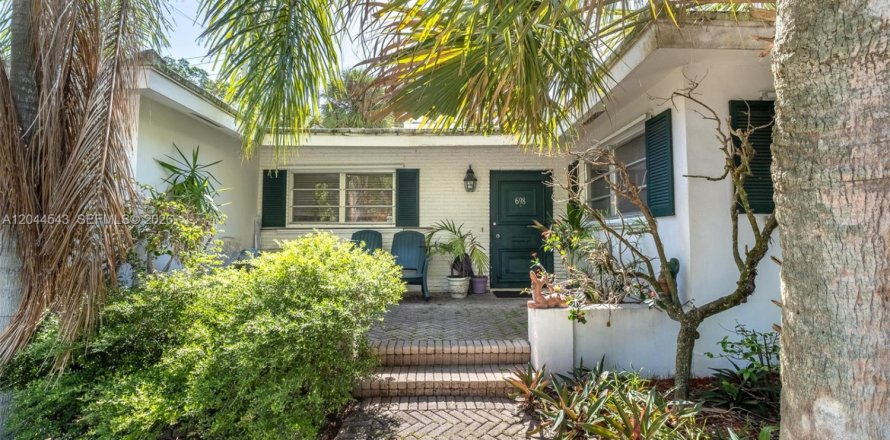 Villa ou maison à Boca Raton, Floride 4 chambres, 151.15 m2 № 2178699