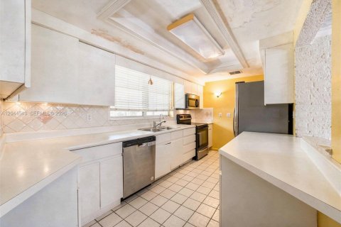 Villa ou maison à vendre à Boca Raton, Floride: 4 chambres, 151.15 m2 № 2178699 - photo 9