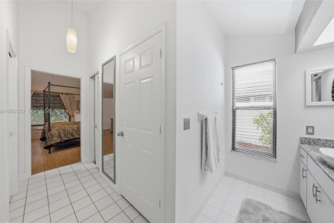 Casa en venta en Jupiter, Florida, 3 dormitorios, 173.73 m2 № 2064718 - foto 29