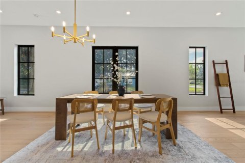 House in Orlando, Florida 5 bedrooms, 301.56 sq.m. № 1856212 - photo 28