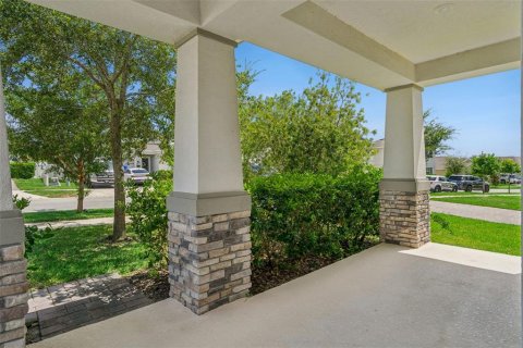 House in Groveland, Florida 3 bedrooms, 160.91 sq.m. № 2259158 - photo 3