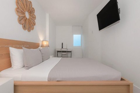 Снять в аренду кондоминиум в Майами-Бич, Флорида 1 спальня, 70.61м2, № 2077476 - фото 7