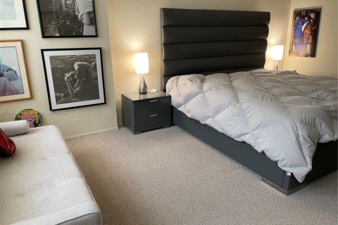 Condominio en venta en Miami Beach, Florida, 1 dormitorio, 119.84 m2 № 2011138 - foto 5