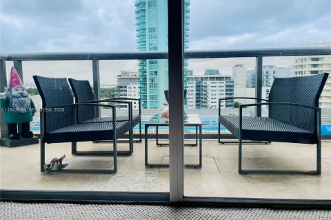 Condominio en venta en Miami Beach, Florida, 1 dormitorio, 119.84 m2 № 2011138 - foto 4