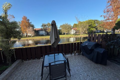 Condominio en venta en Plantation, Florida, 3 dormitorios, 164.44 m2 № 2026059 - foto 10