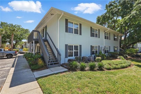 Condo in Orlando, Florida, 1 bedroom  № 1734464 - photo 1