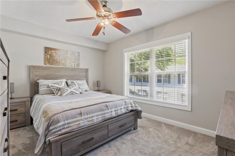 Condo in Orlando, Florida, 1 bedroom  № 1734464 - photo 11