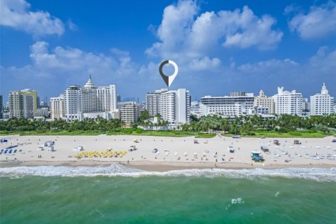 Condominio en venta en Miami Beach, Florida, 1 dormitorio, 51.1 m2 № 1860989 - foto 1