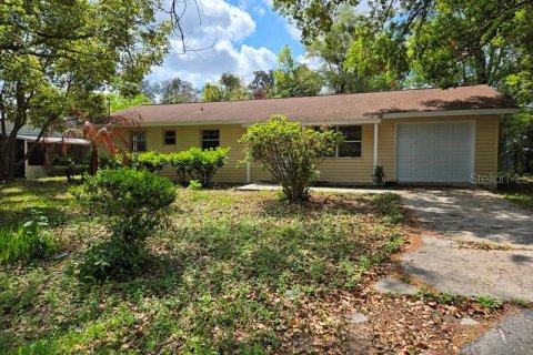 Casa en Ocala, Florida 4 dormitorios, 135.27 m2 № 2109557
